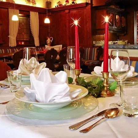 Hotel Weisses Rossl Abtenau